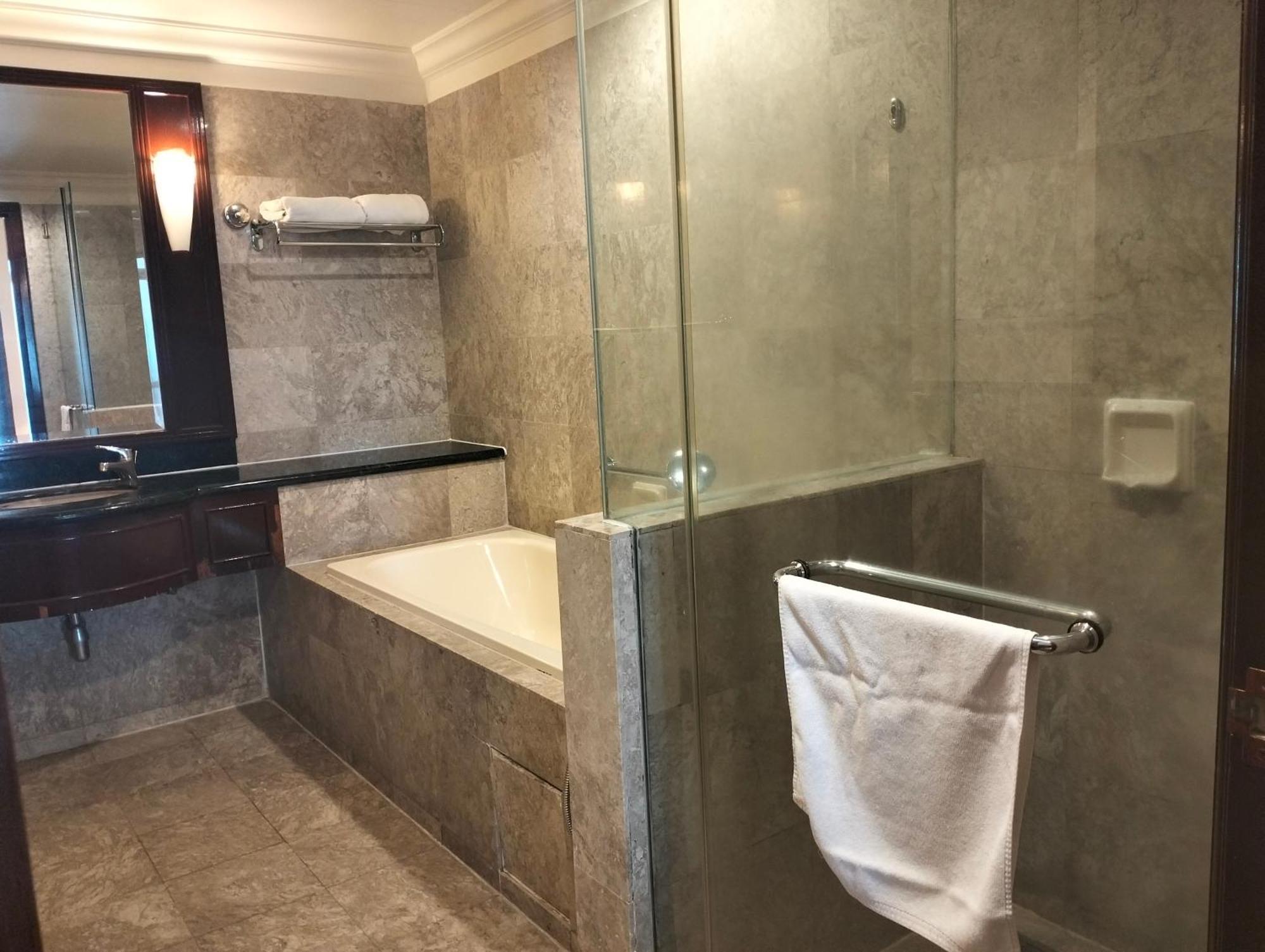 Apartment Berjaya Times Square Service By Luna Kuala Lumpur