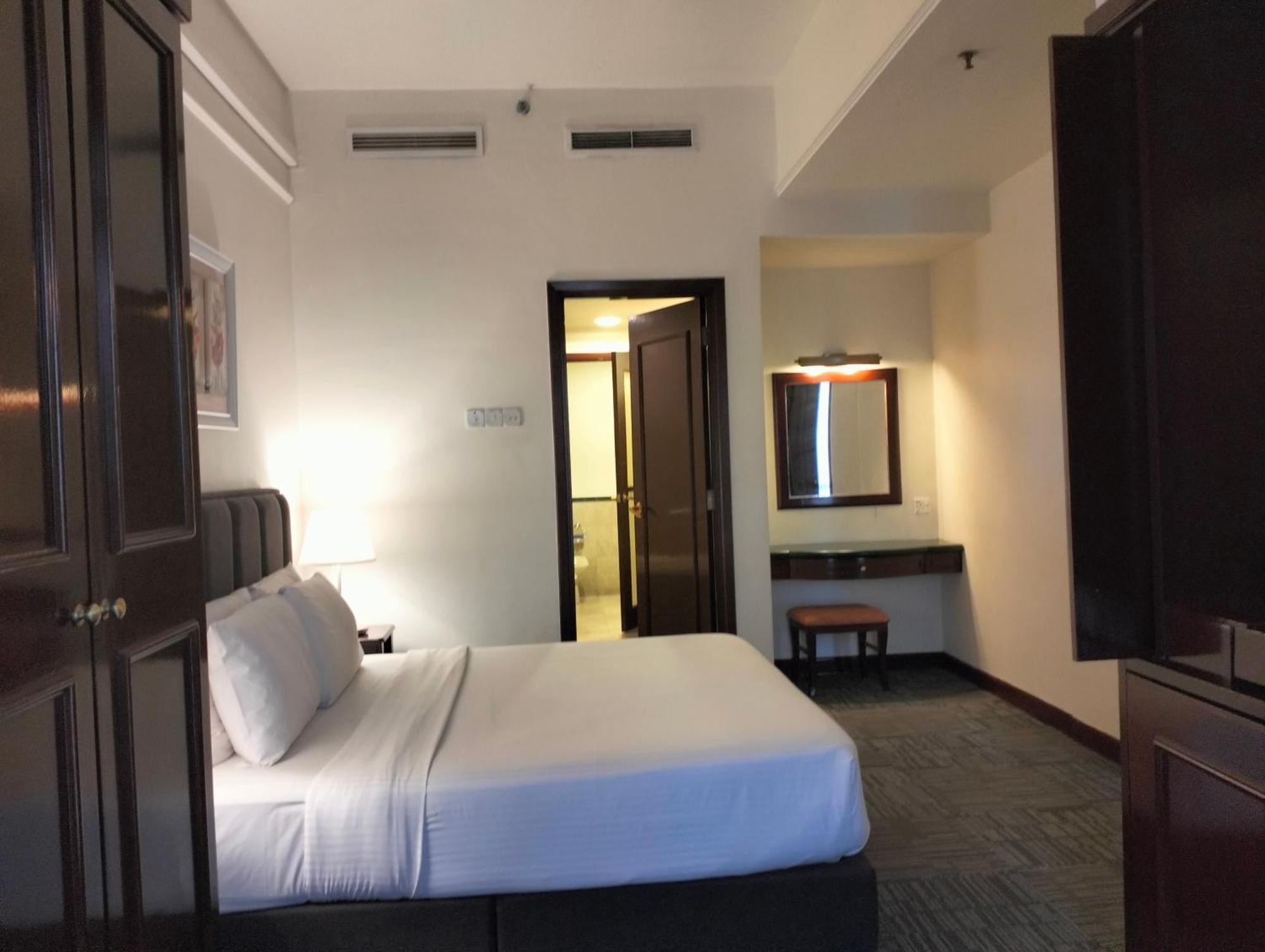 Apartment Berjaya Times Square Service By Luna Kuala Lumpur
