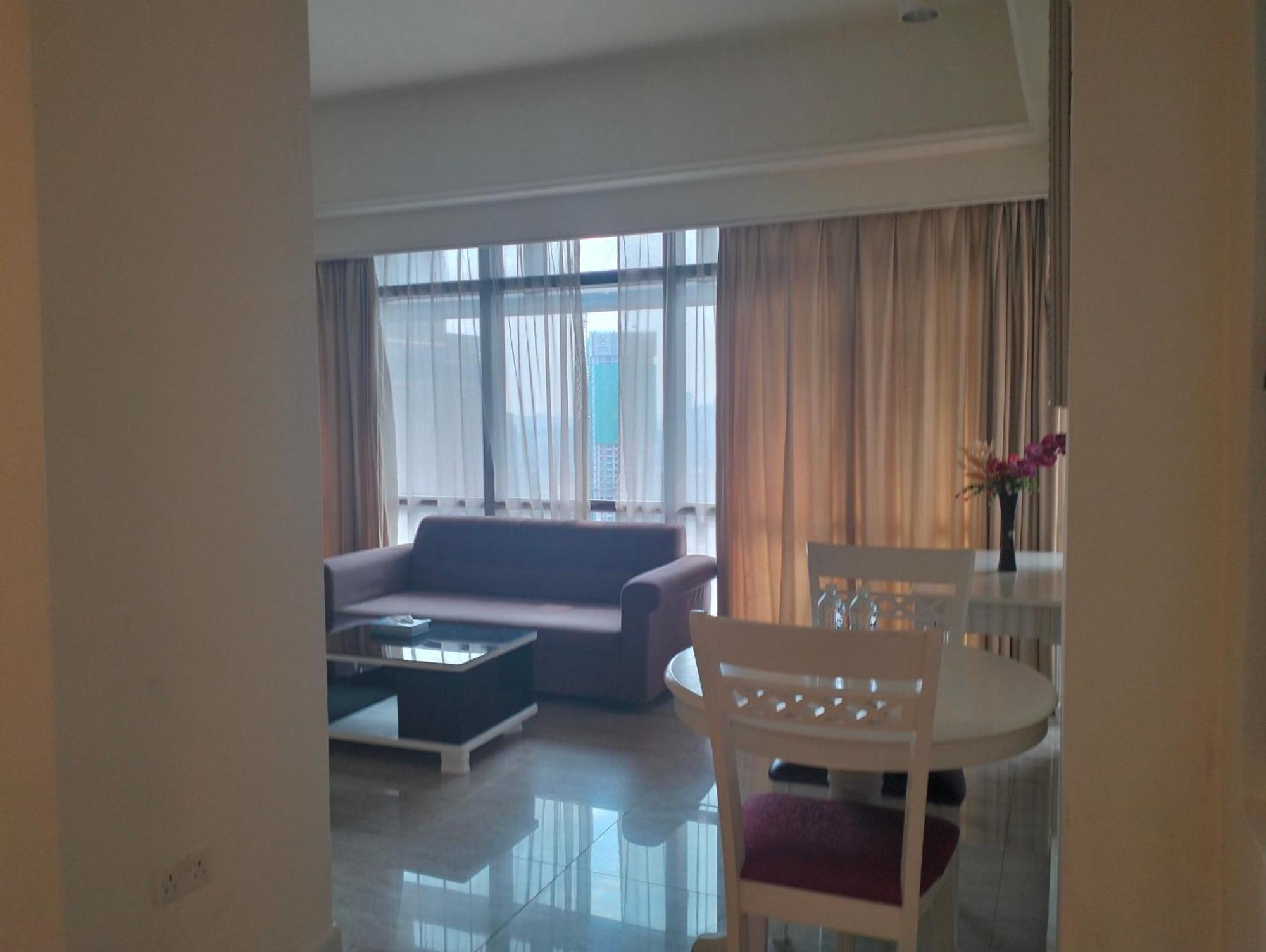 Apartment Berjaya Times Square Service By Luna Kuala Lumpur