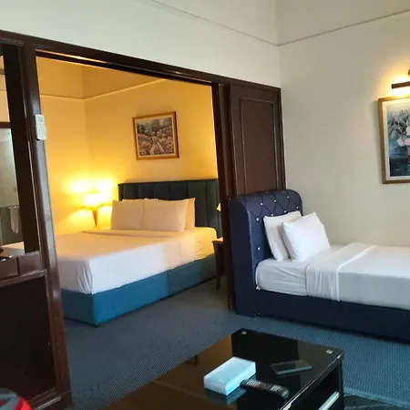 Berjaya Times Square Service Suite By Luna Kuala Lumpur Bagian luar foto