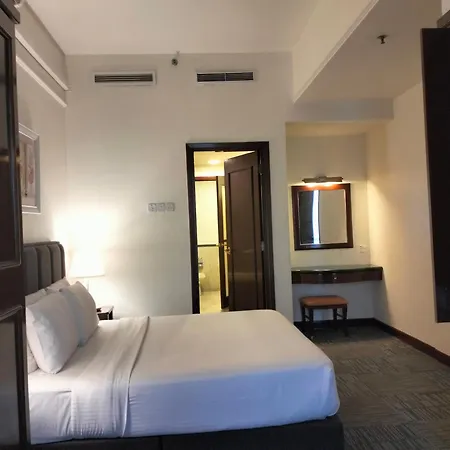 Berjaya Times Square Service Suite By Luna Kuala Lumpur Bagian luar foto