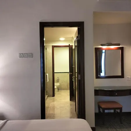 Berjaya Times Square Service Suite By Luna Kuala Lumpur Bagian luar foto