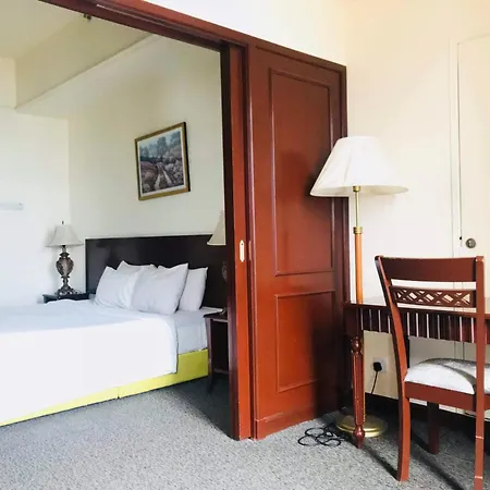 Berjaya Times Square Service Suite By Luna Kuala Lumpur Bagian luar foto